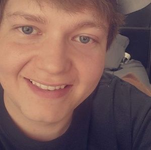 Meet your Posher, Cody